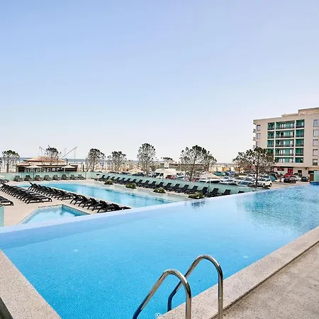 Cloud 9 In Infinity *