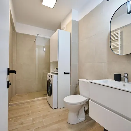 Cloud 9 In Infinity Mamaia